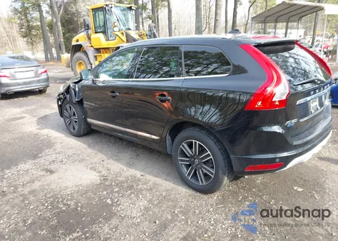 2017 Volvo Xc60 T5 Dynamic z USA, uszkodzony, nr VIN YV440MRR1H2040224